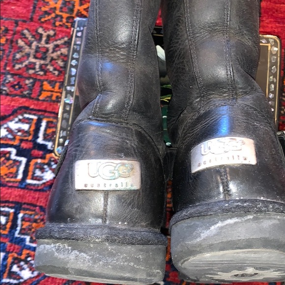 Ugg Leather Boots - Picture 5 of 10